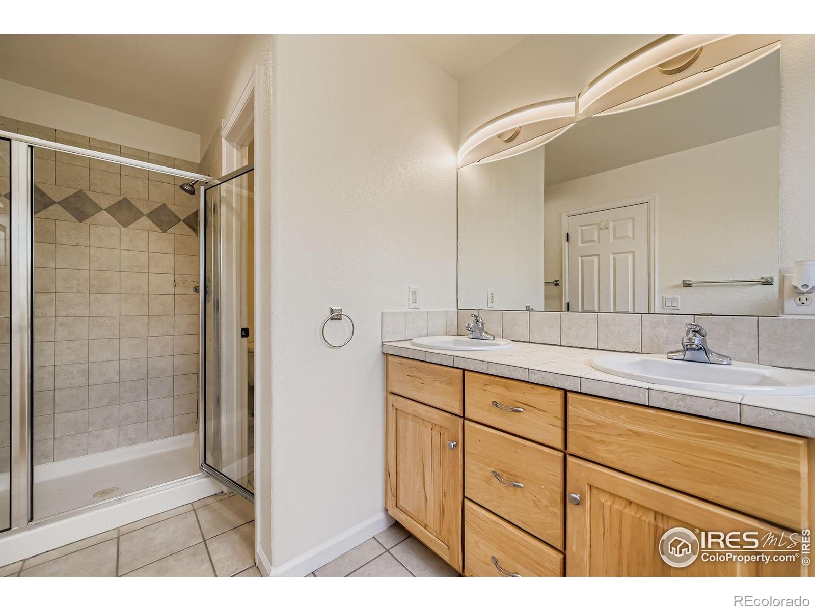 MLS Image #17 for 300  river view court,longmont, Colorado