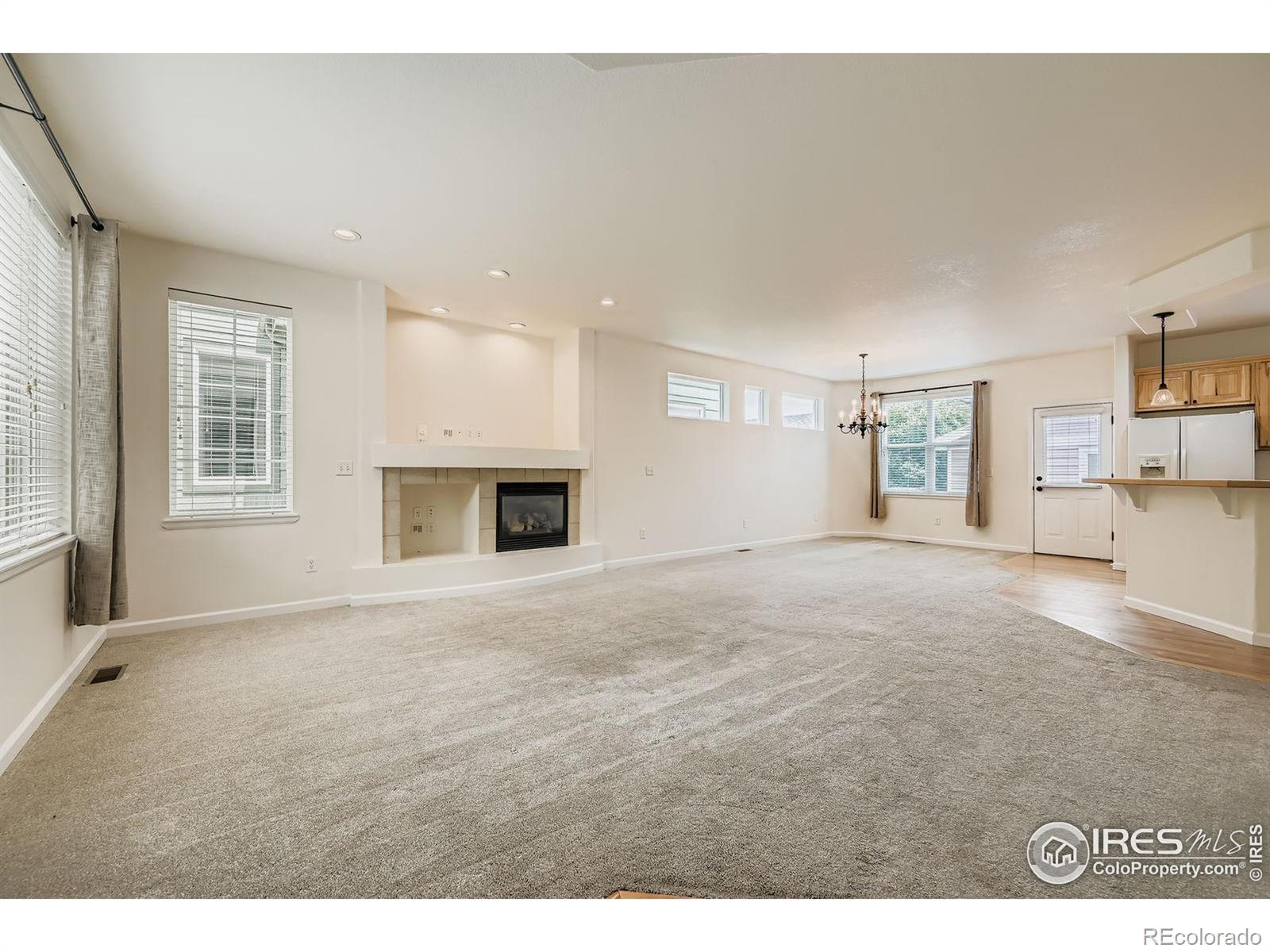MLS Image #5 for 300  river view court,longmont, Colorado