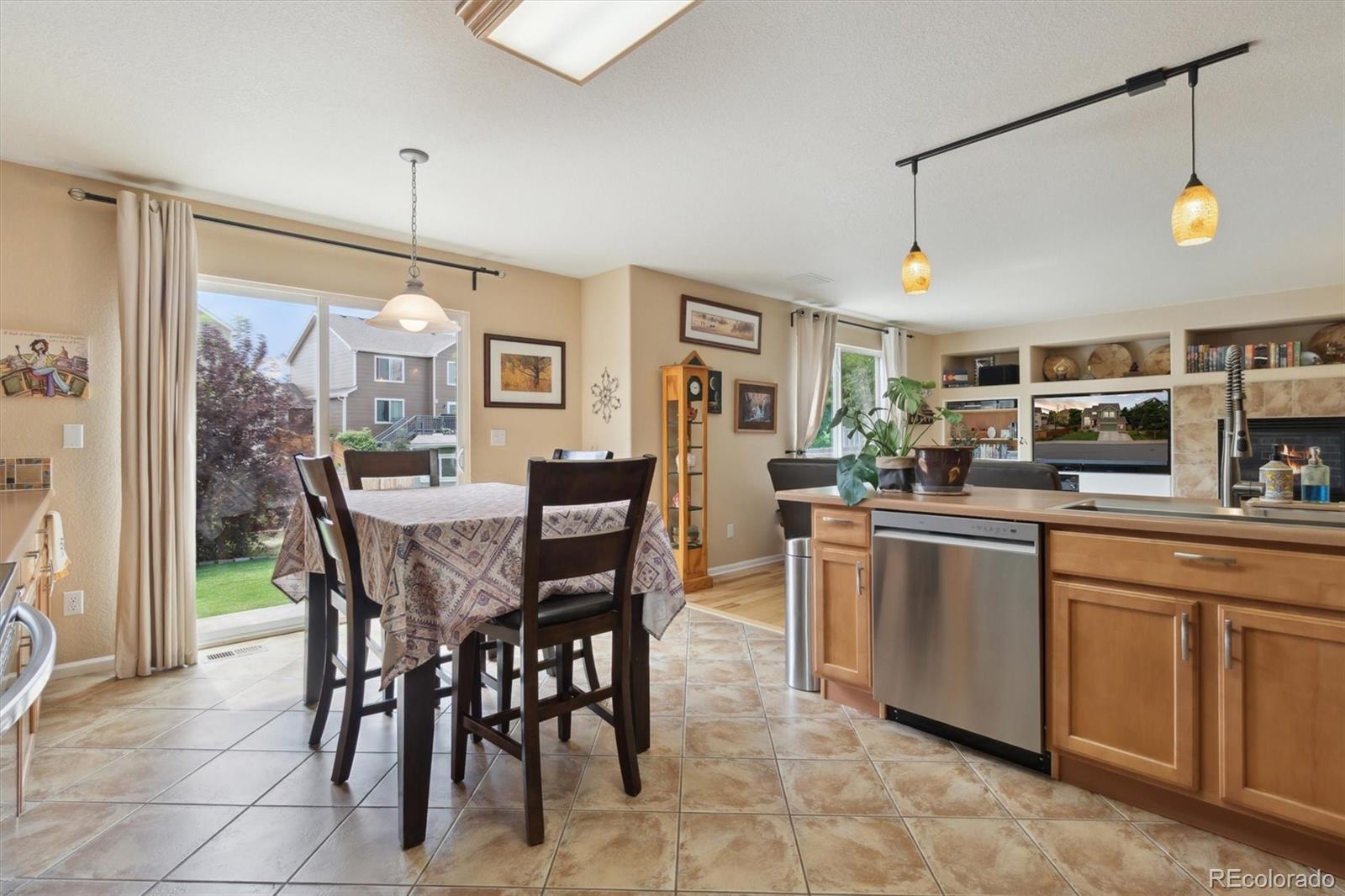 MLS Image #11 for 359 s cherry street,castle rock, Colorado
