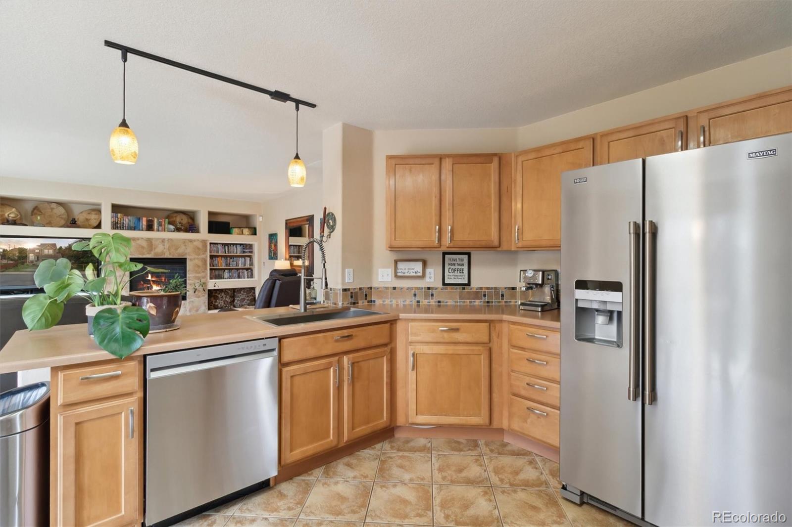 MLS Image #12 for 359 s cherry street,castle rock, Colorado