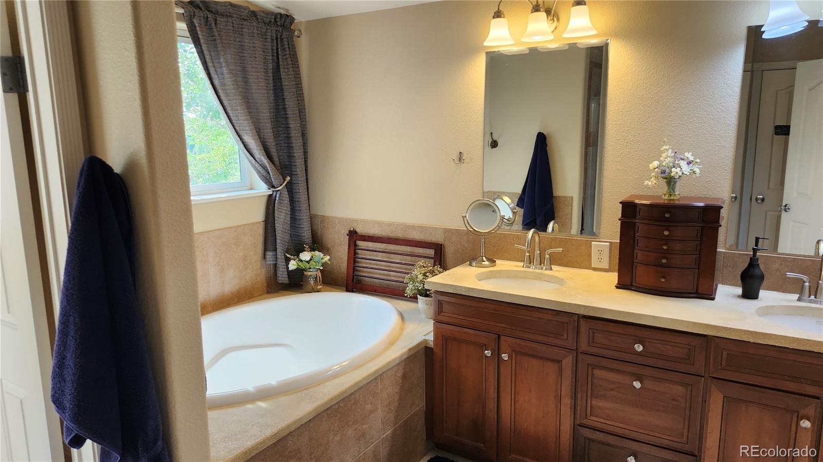MLS Image #22 for 13030 w 58th avenue,arvada, Colorado