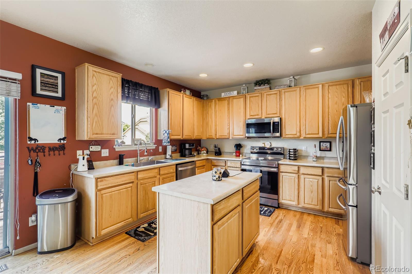 MLS Image #8 for 11463  kenton street,commerce city, Colorado