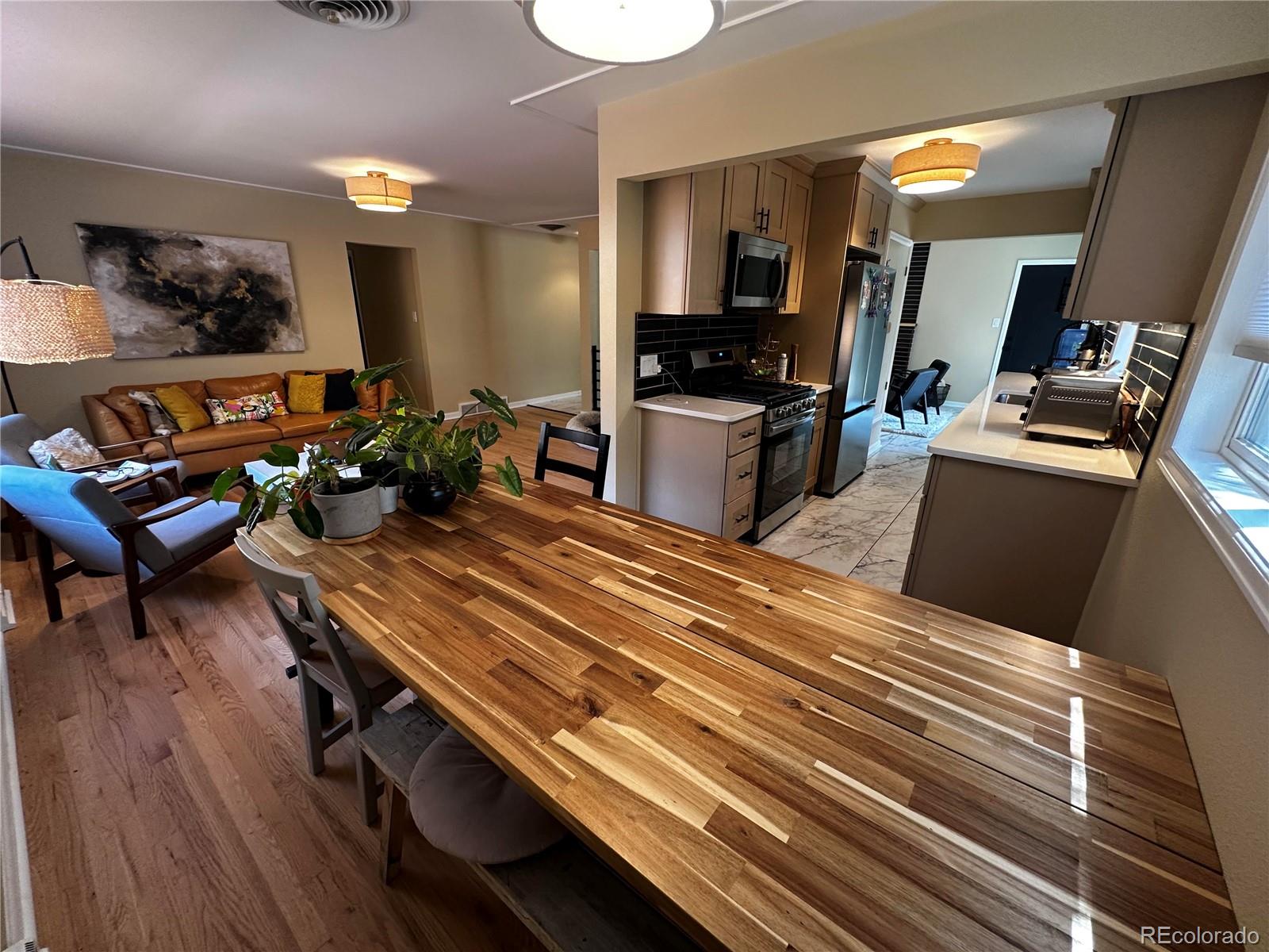 MLS Image #8 for 3071 s krameria street,denver, Colorado