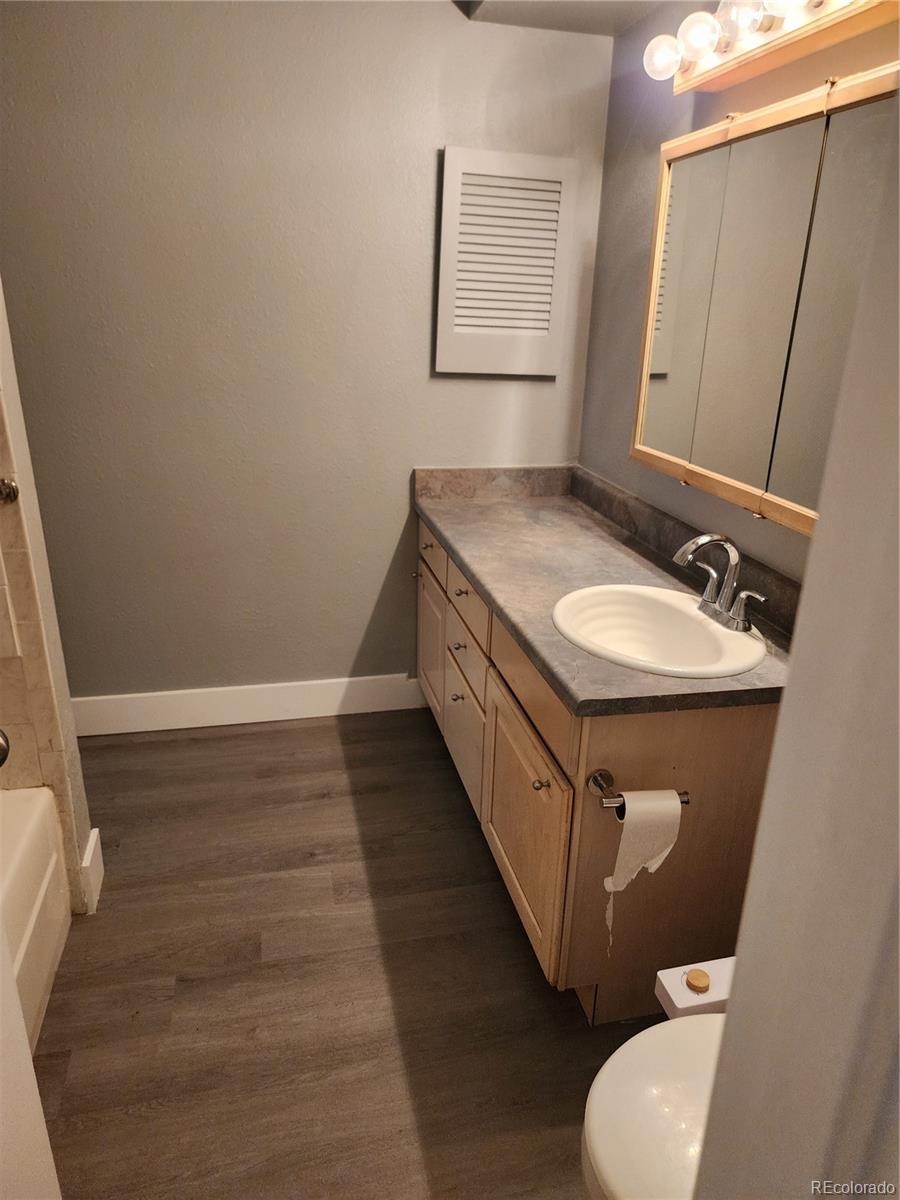 MLS Image #5 for 7695 e quincy ave avenue,denver, Colorado