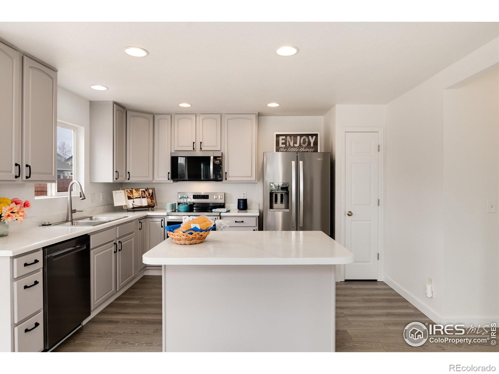 MLS Image #21 for 12993  kearney way,thornton, Colorado