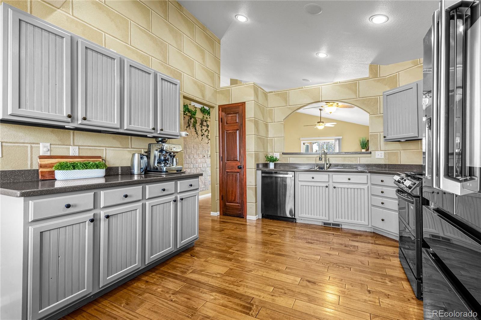 MLS Image #7 for 9015  oakmont road,peyton, Colorado