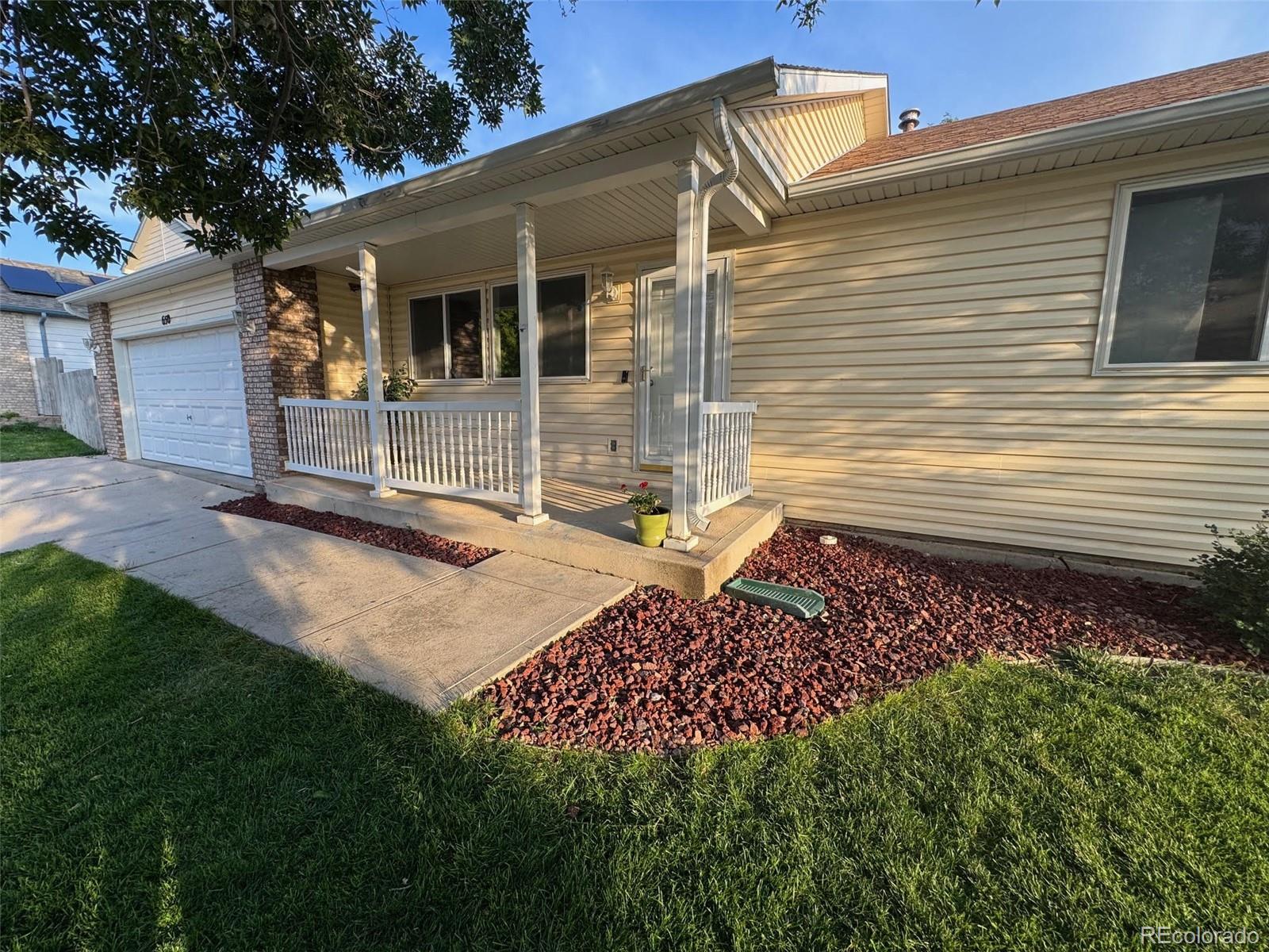 MLS Image #3 for 650 e 3rd street,eaton, Colorado