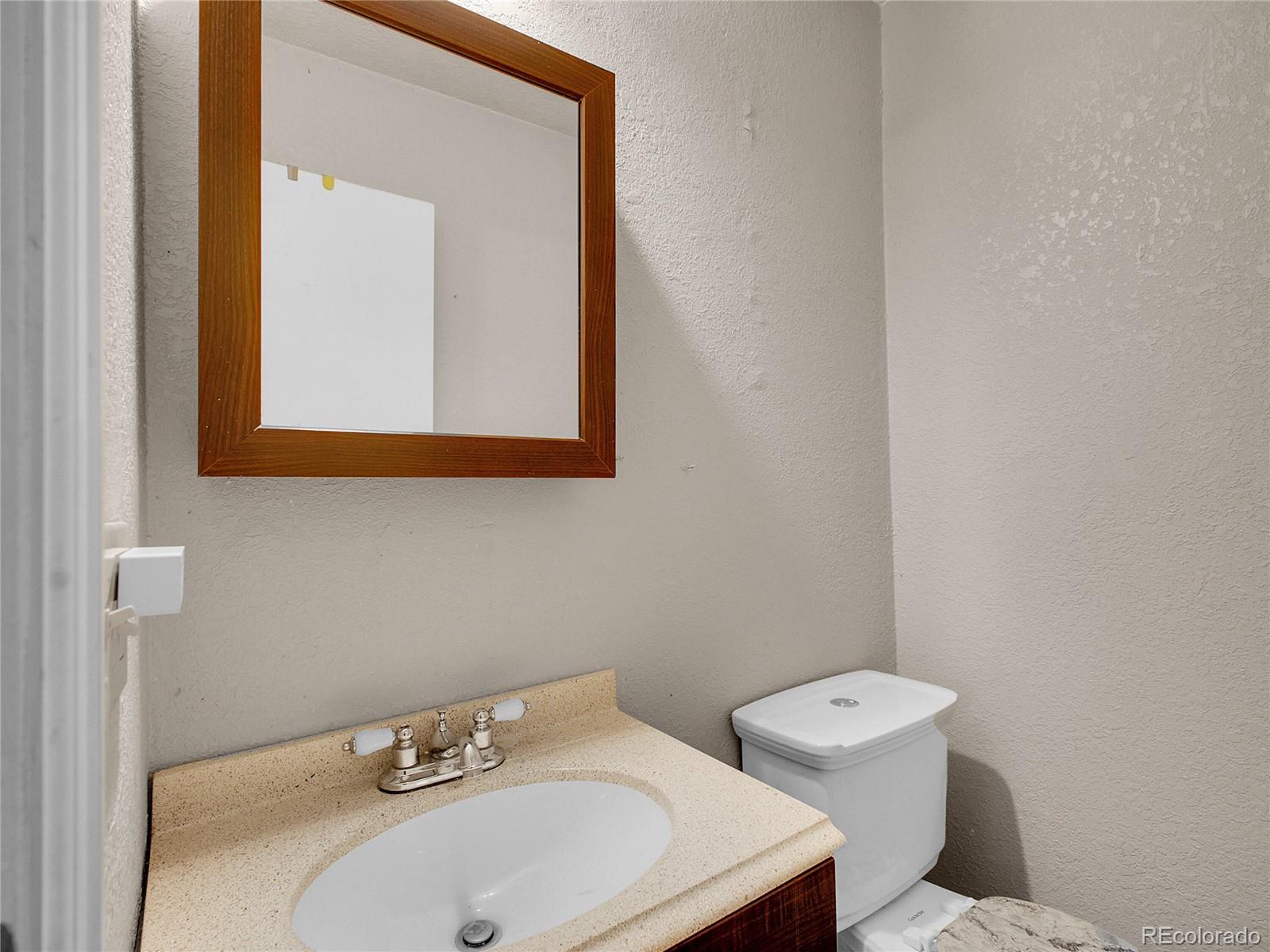 MLS Image #10 for 1520 e 98th avenue,thornton, Colorado