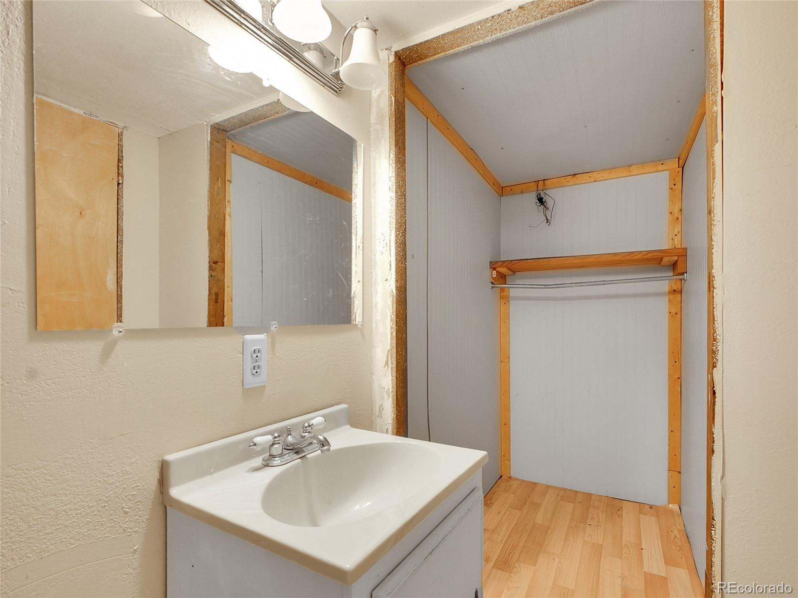 MLS Image #16 for 1520 e 98th avenue,thornton, Colorado