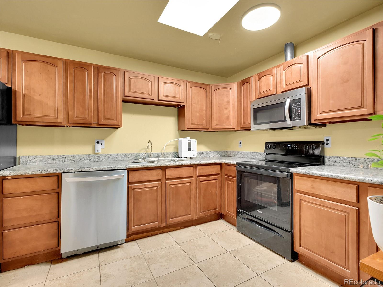 MLS Image #5 for 1520 e 98th avenue,thornton, Colorado