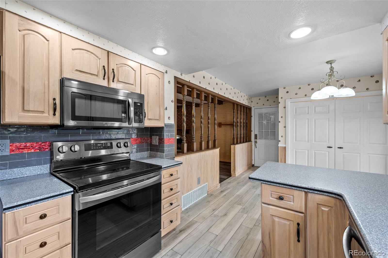 MLS Image #15 for 3127  nelson court,lakewood, Colorado