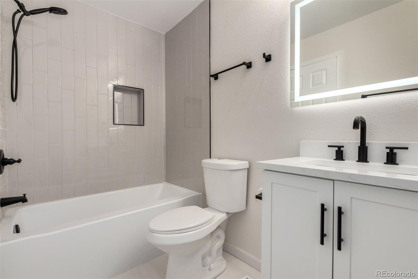 MLS Image #14 for 9530  devon court,highlands ranch, Colorado