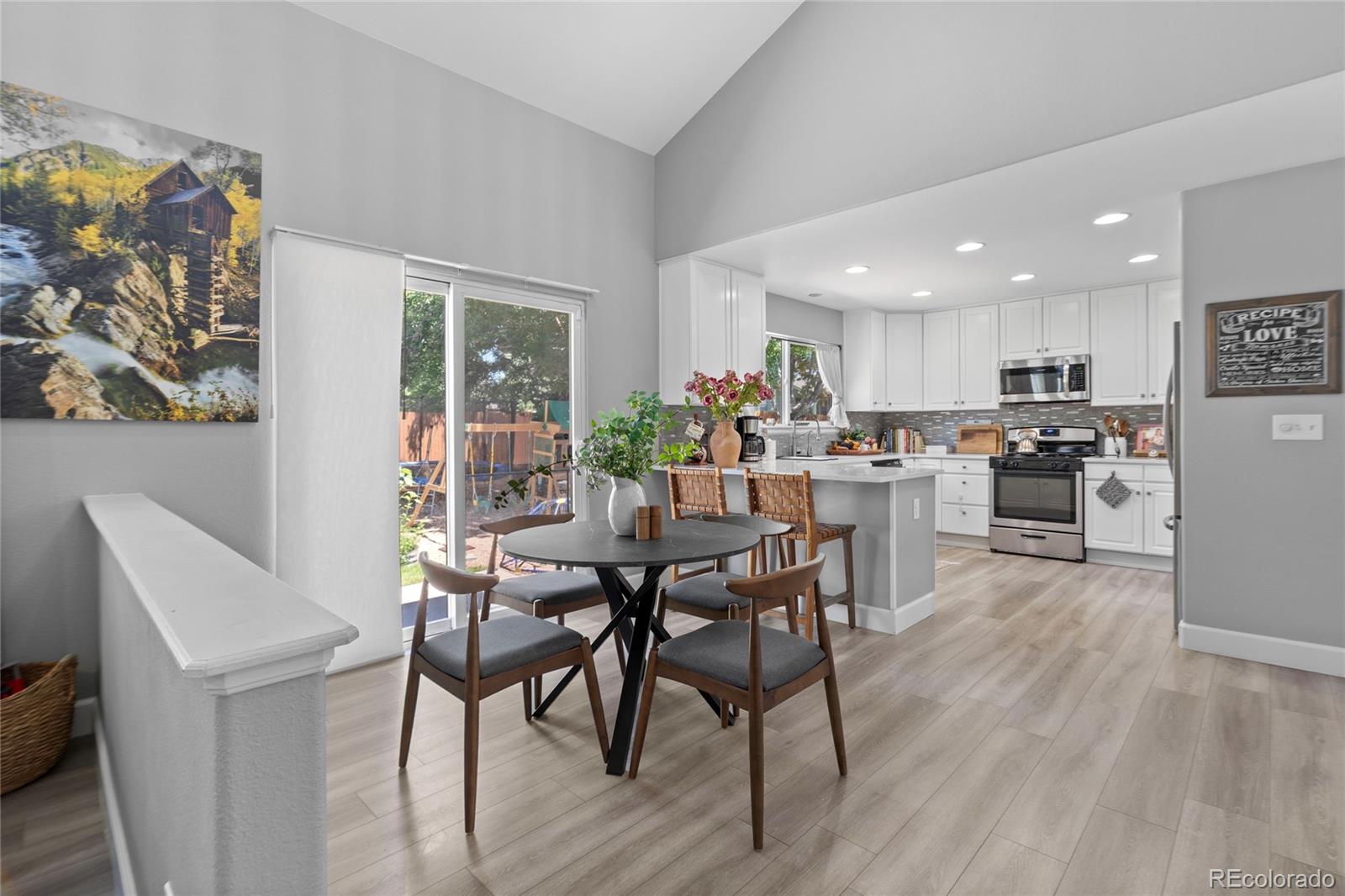 MLS Image #5 for 18565 e berry drive,aurora, Colorado