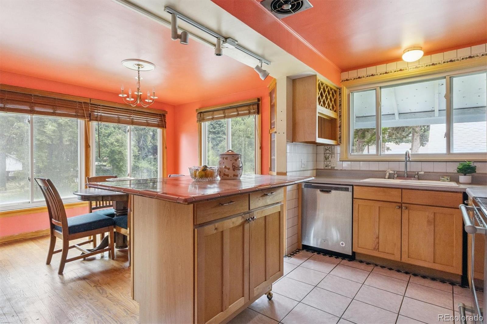 MLS Image #5 for 1165  independence street,lakewood, Colorado