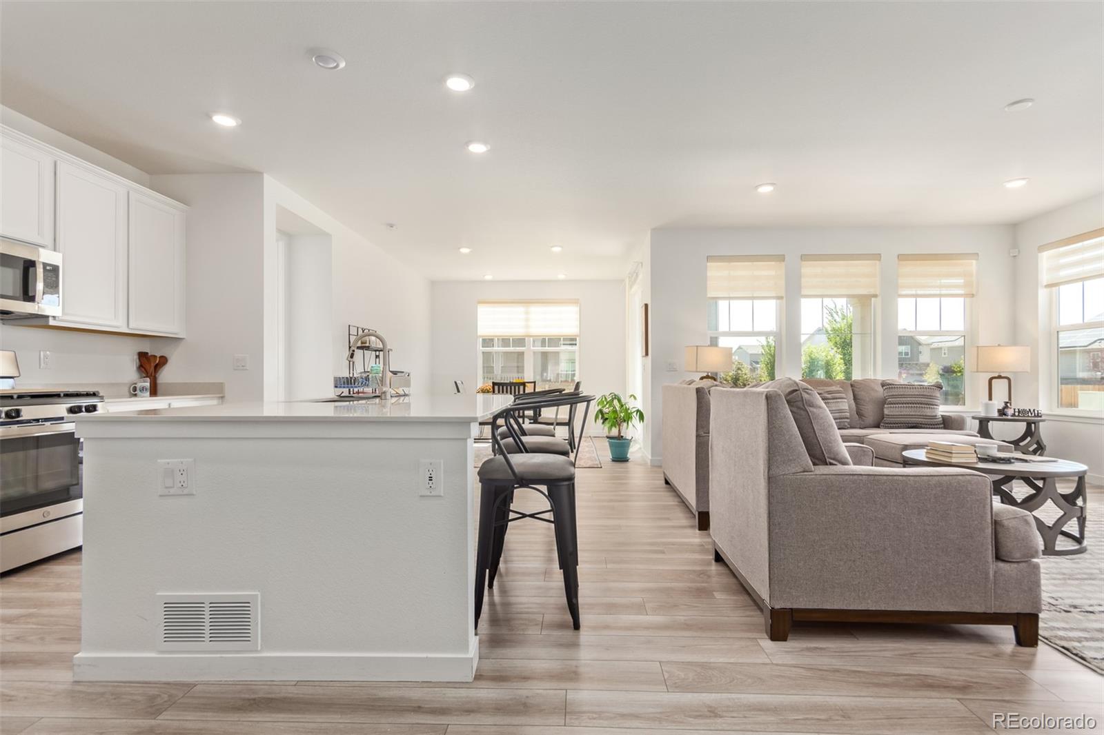 MLS Image #18 for 24446 e ohio drive,aurora, Colorado