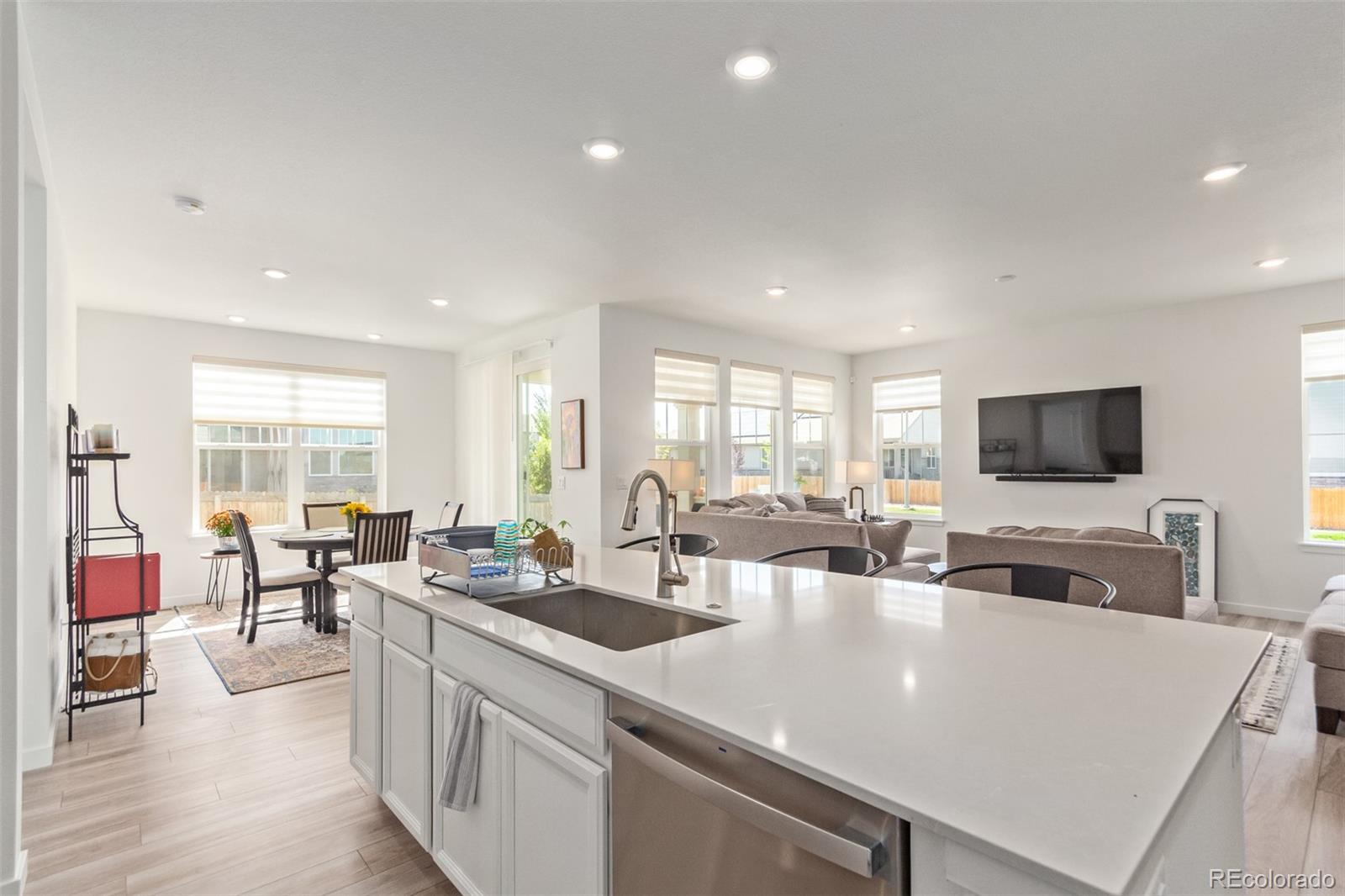 MLS Image #20 for 24446 e ohio drive,aurora, Colorado