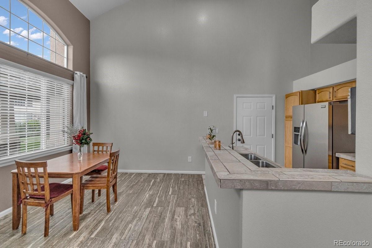 MLS Image #11 for 1425 s chambers road,aurora, Colorado