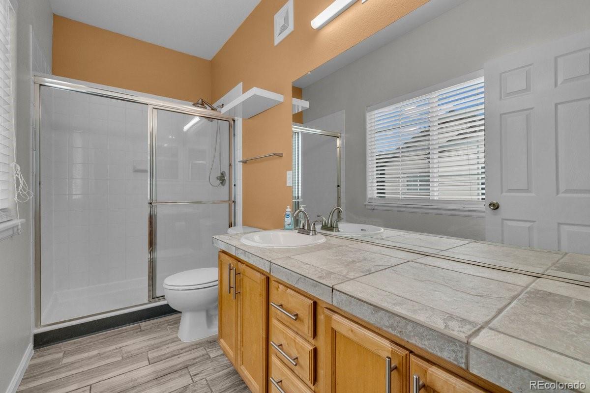 MLS Image #15 for 1425 s chambers road,aurora, Colorado