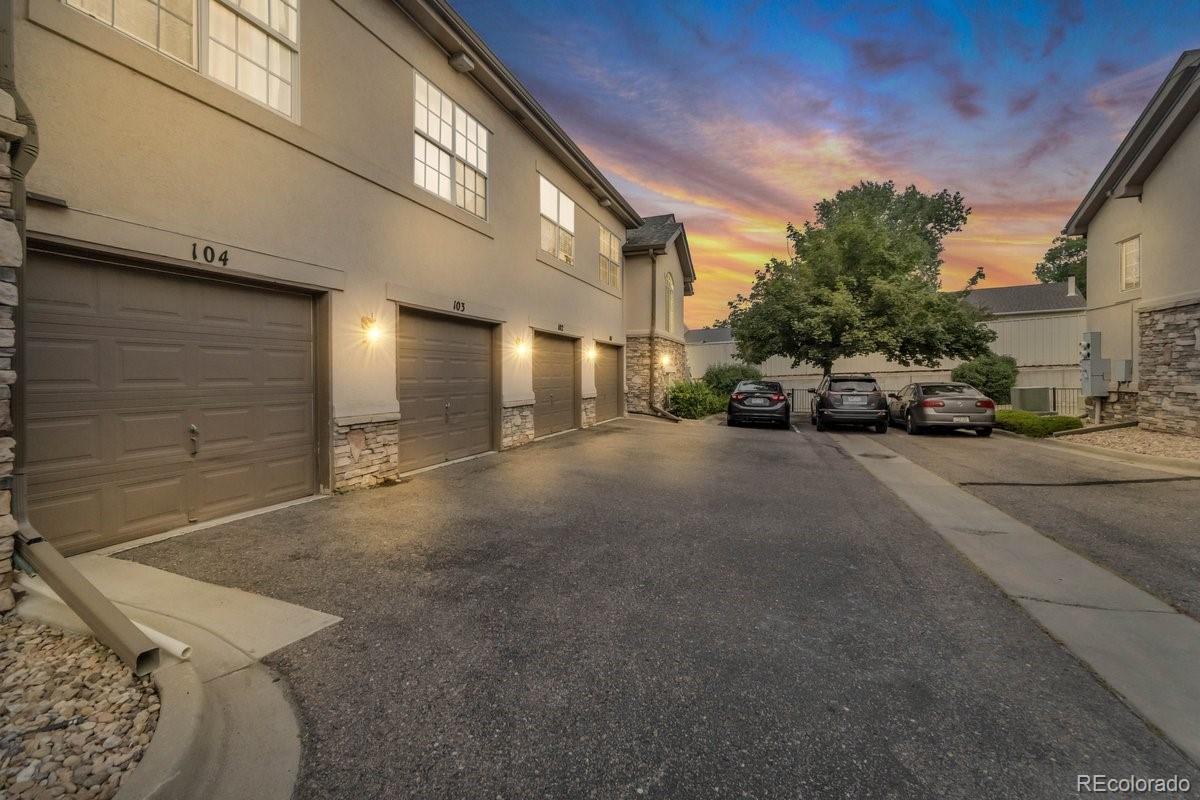 MLS Image #18 for 1425 s chambers road,aurora, Colorado