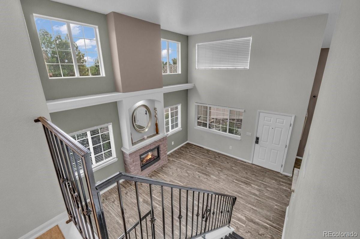 MLS Image #2 for 1425 s chambers road,aurora, Colorado