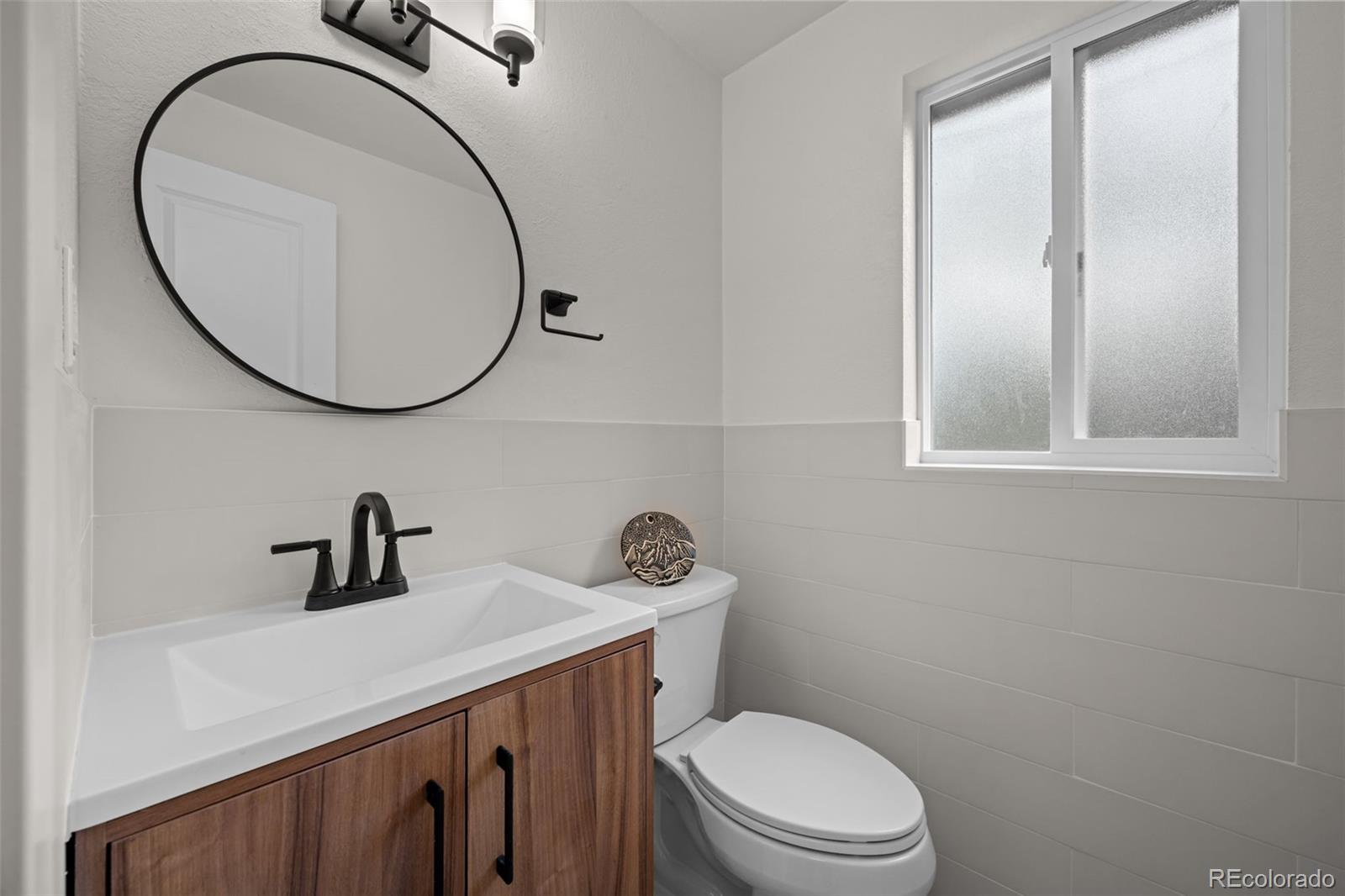 MLS Image #31 for 1779 s monaco parkway,denver, Colorado