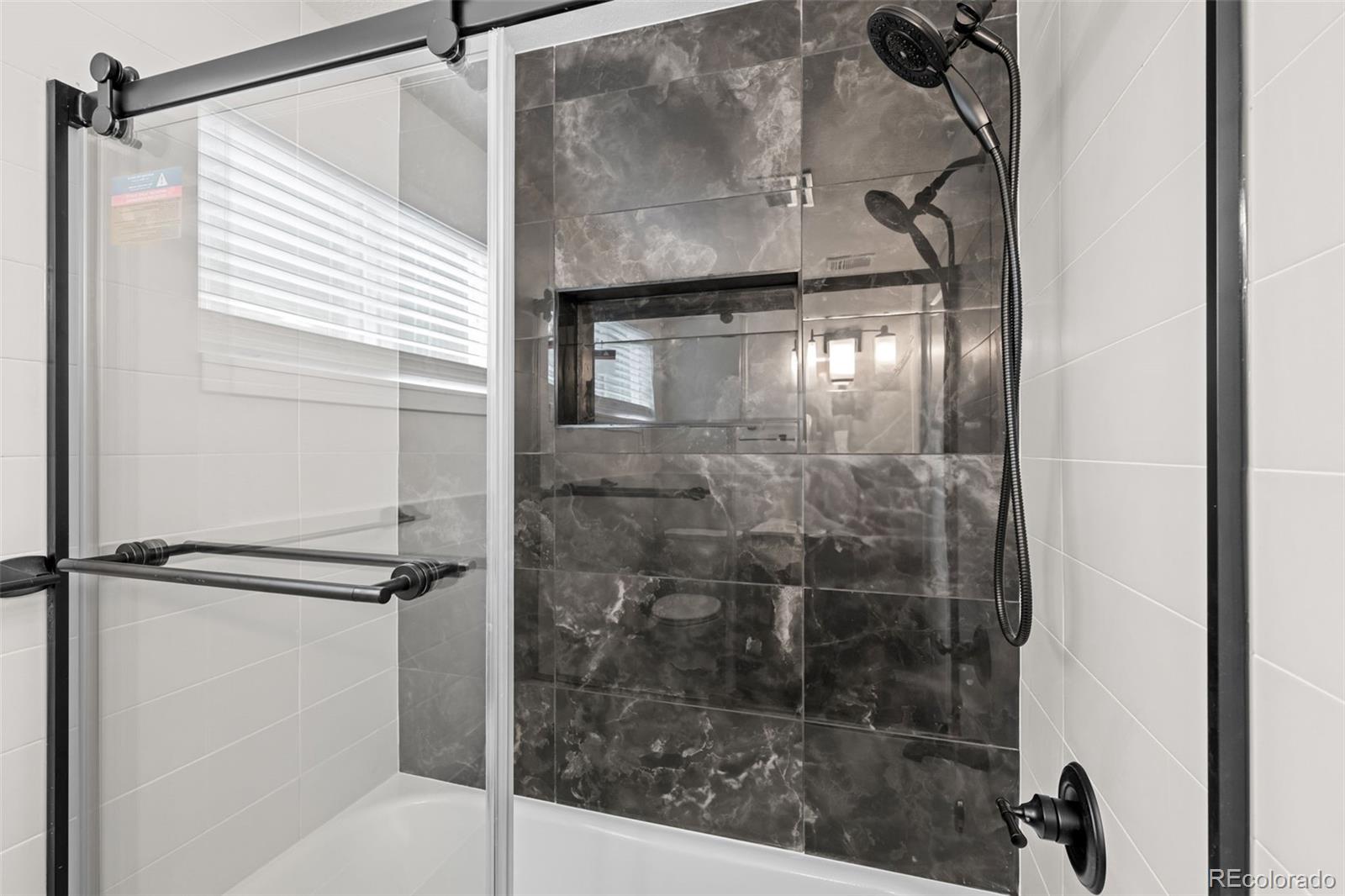 MLS Image #33 for 1779 s monaco parkway,denver, Colorado