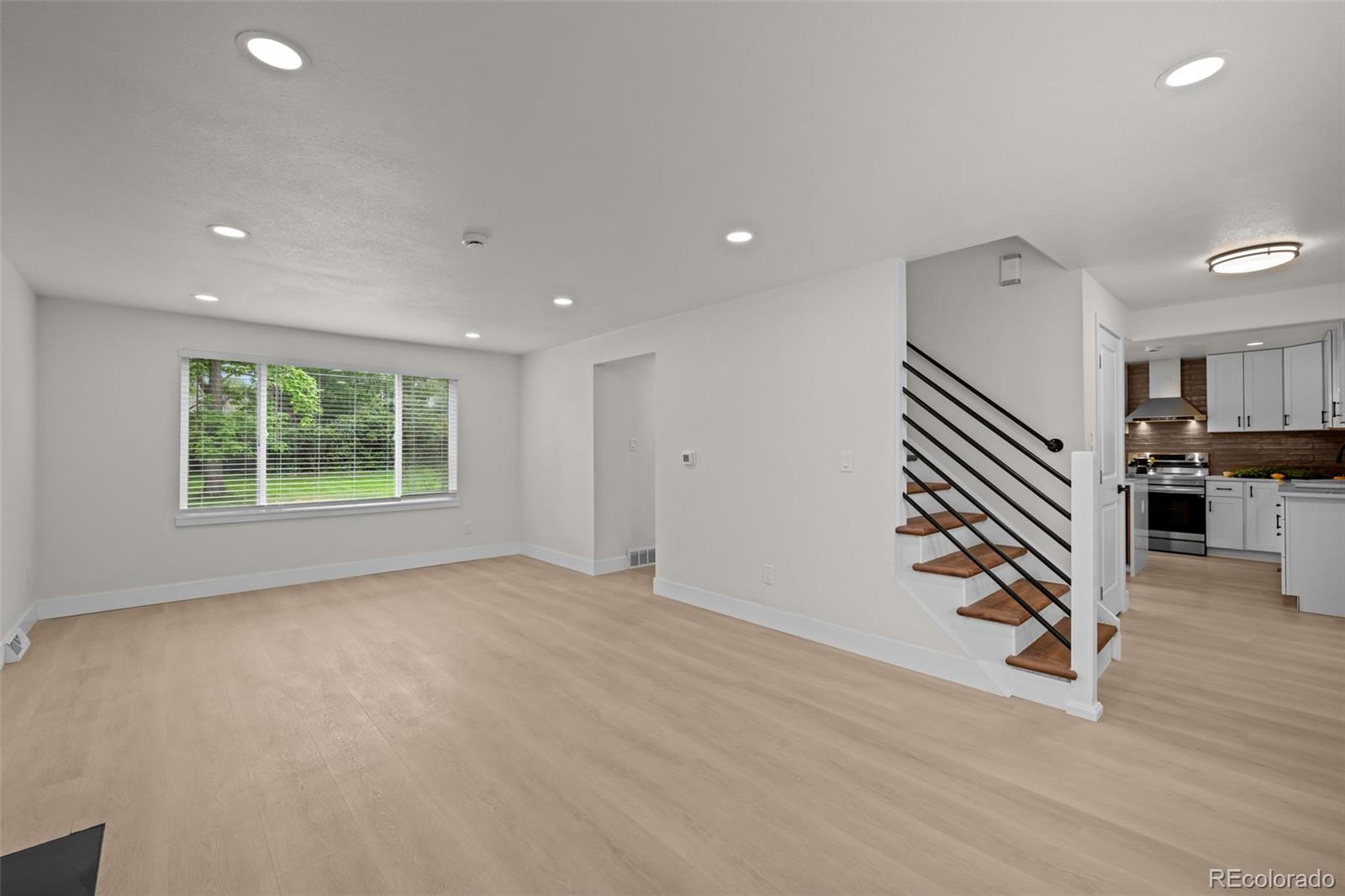 MLS Image #37 for 1779 s monaco parkway,denver, Colorado