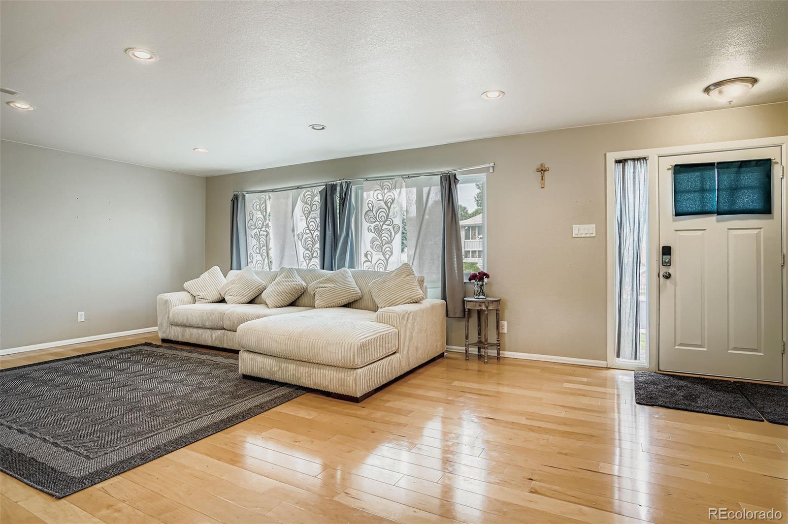 MLS Image #6 for 12828 w adriatic avenue,lakewood, Colorado