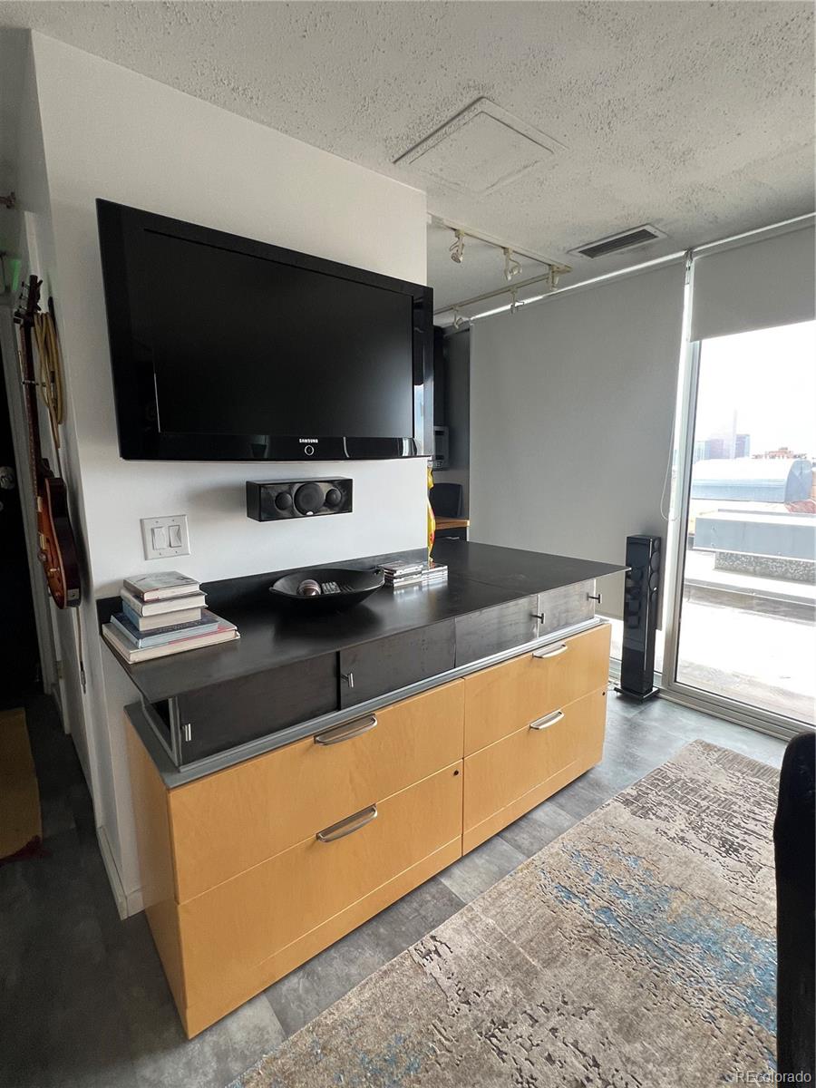MLS Image #6 for 790 n washington street,denver, Colorado