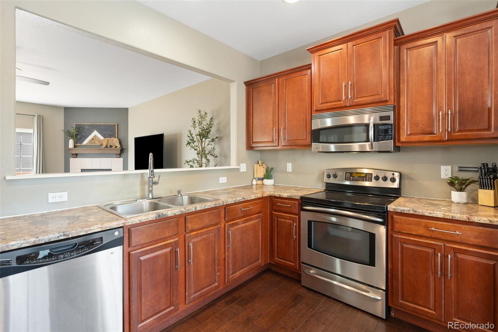 MLS Image #11 for 1119  autumn star point,monument, Colorado