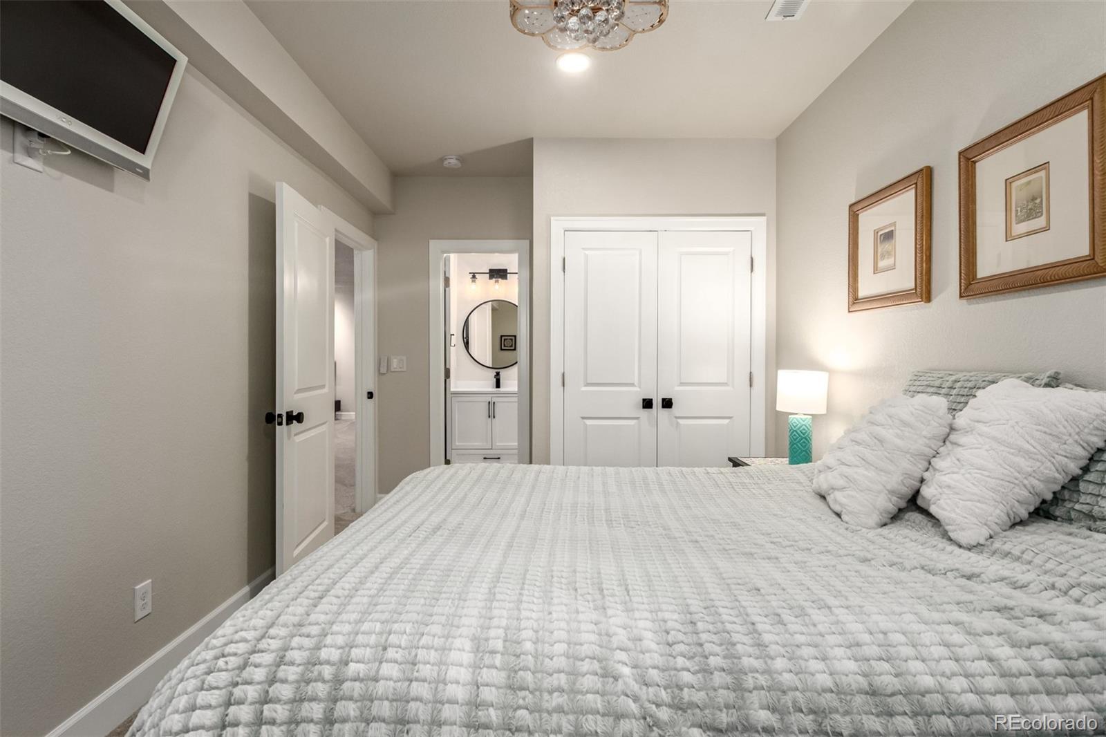 MLS Image #33 for 9724  cantabria point,lone tree, Colorado