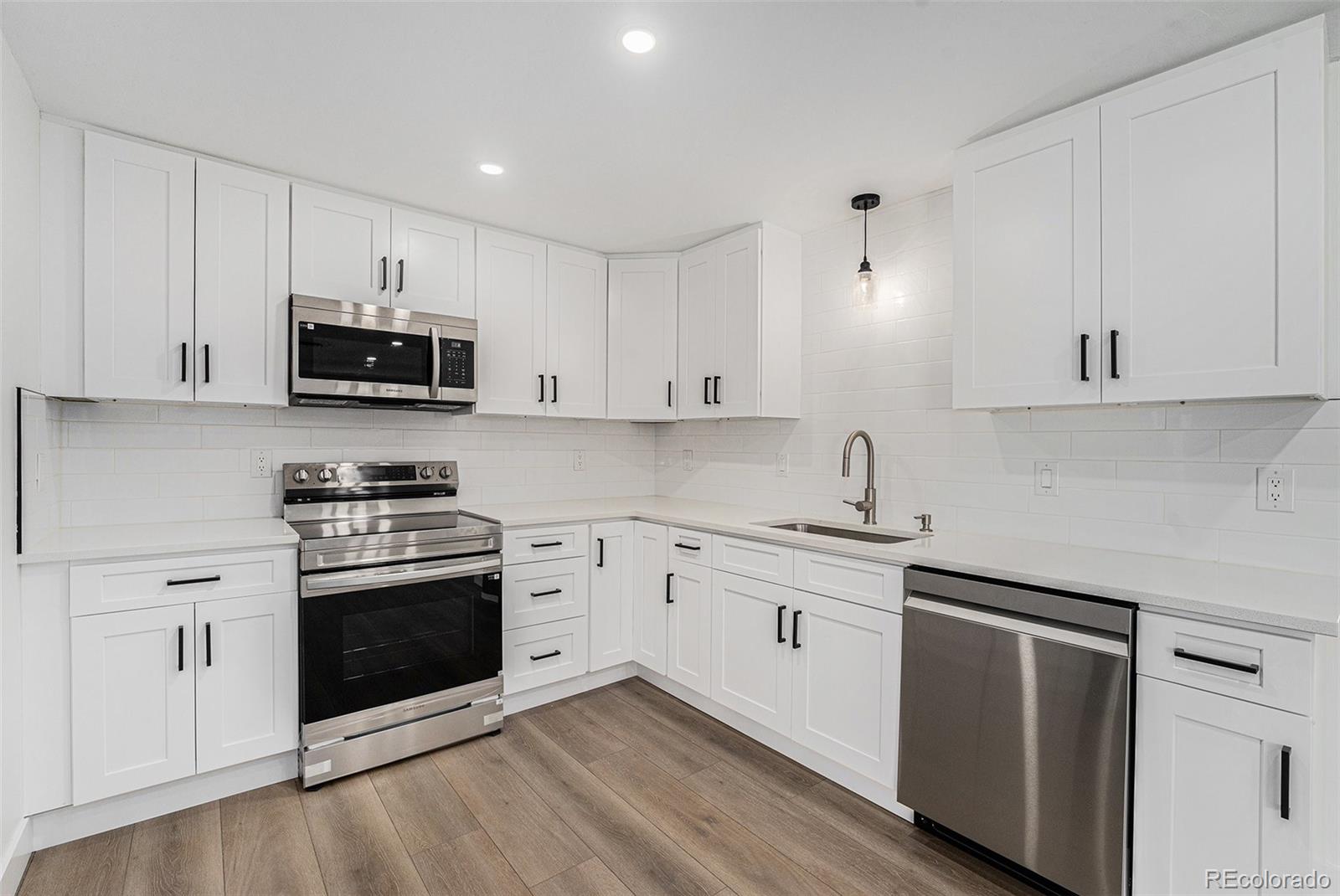 MLS Image #4 for 584  sundown lane,denver, Colorado