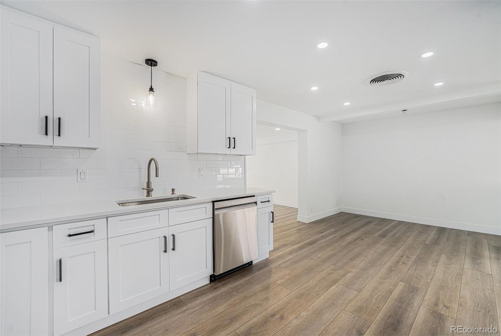 MLS Image #5 for 584  sundown lane,denver, Colorado