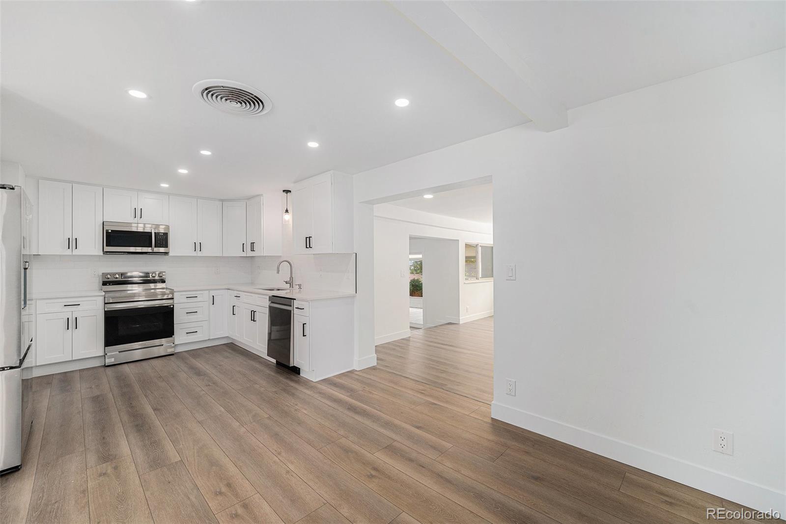 MLS Image #7 for 584  sundown lane,denver, Colorado