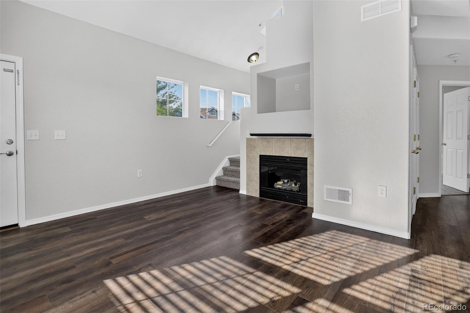 MLS Image #2 for 16360 e fremont avenue,aurora, Colorado