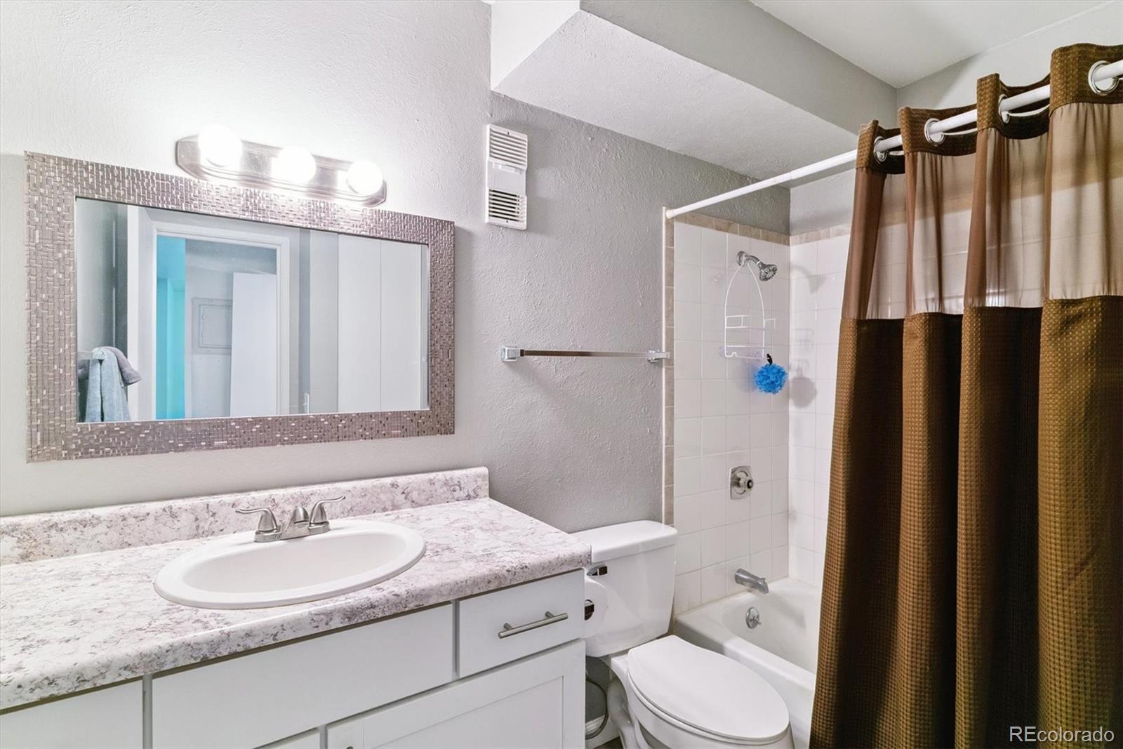 MLS Image #11 for 5995 w hampden avenue,denver, Colorado