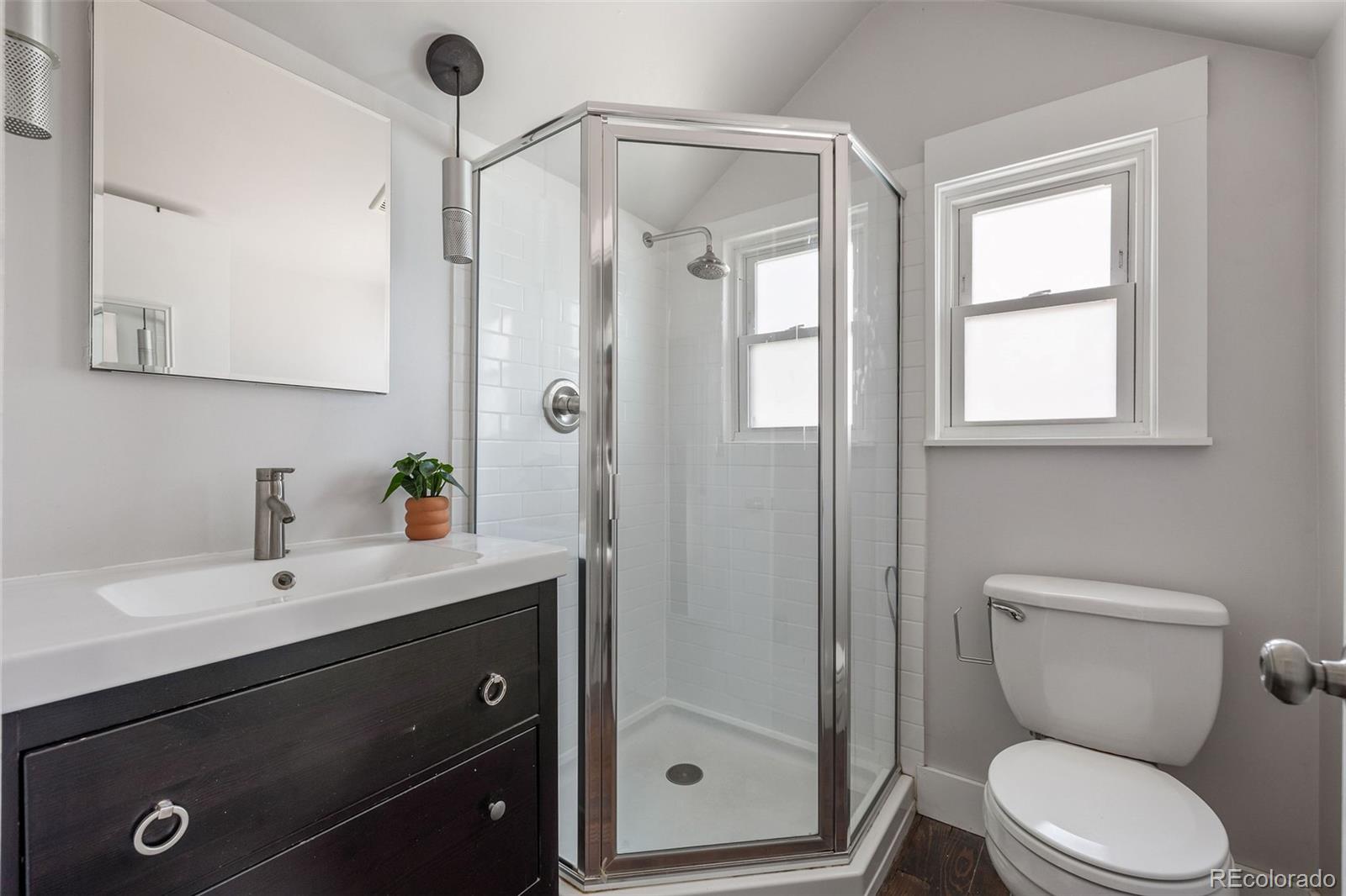MLS Image #38 for 226  cherokee street,denver, Colorado