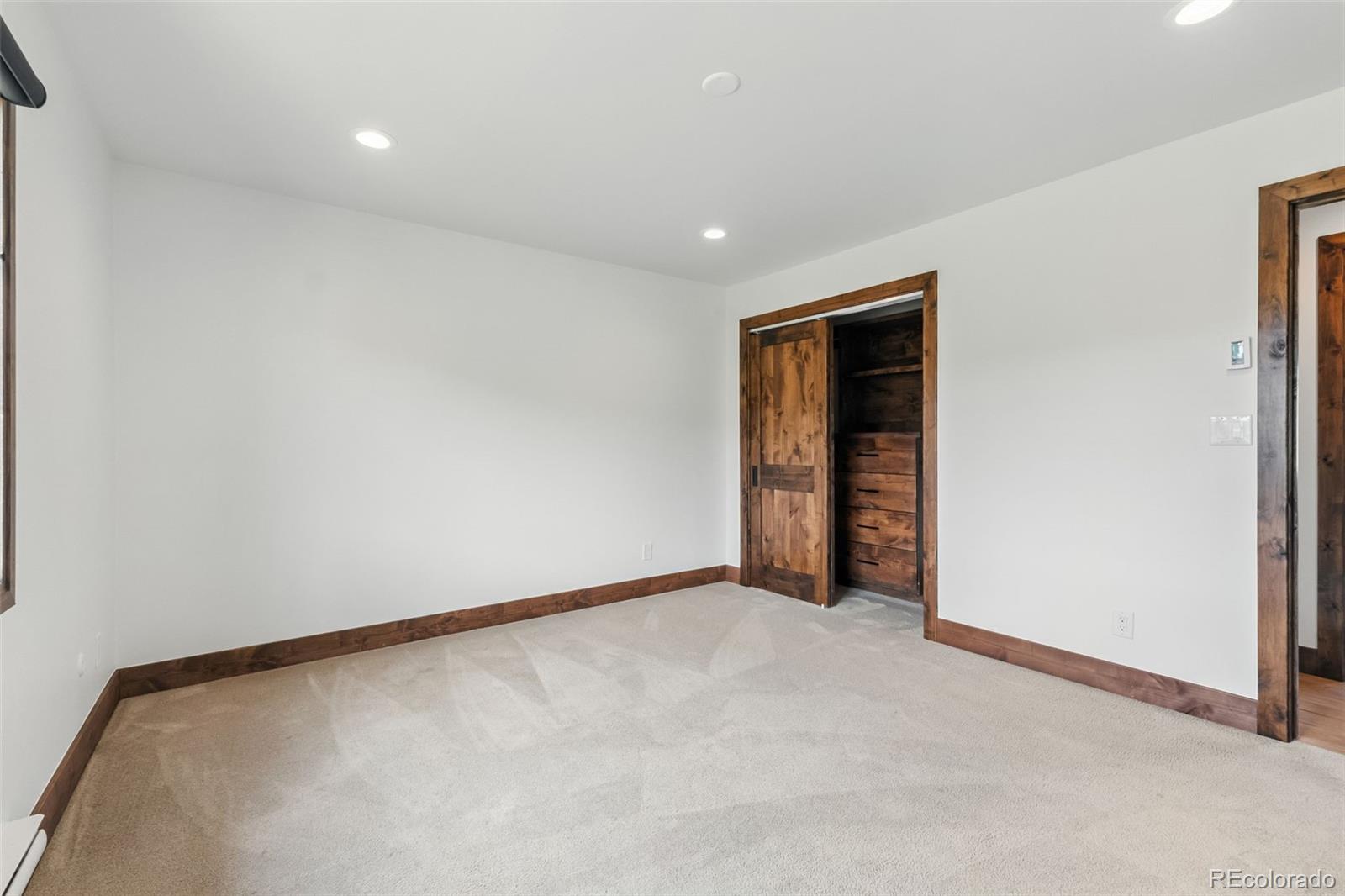 MLS Image #15 for 815  summit drive,dillon, Colorado