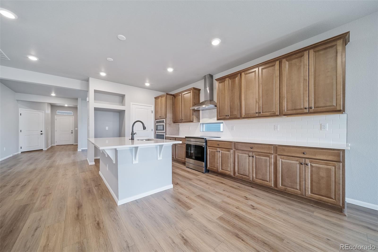 MLS Image #10 for 22344 e 49th place,aurora, Colorado