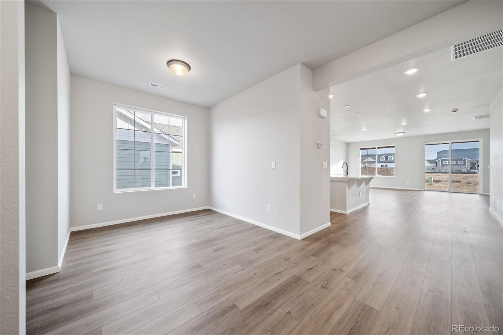 MLS Image #14 for 22344 e 49th place,aurora, Colorado