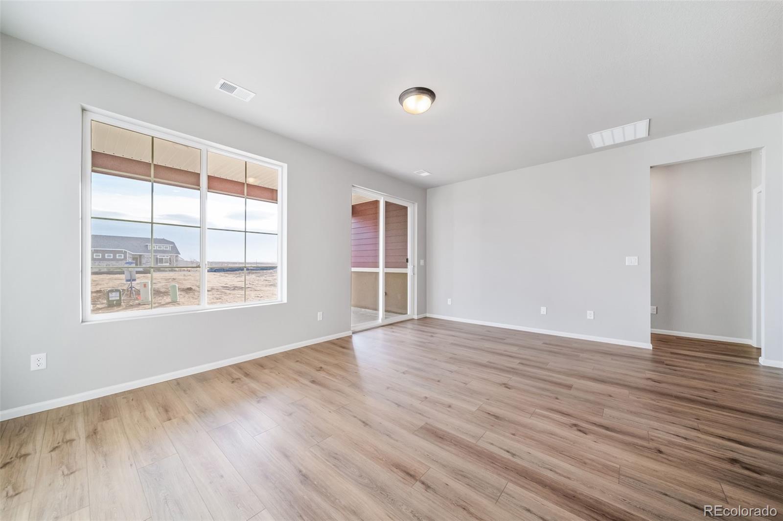 MLS Image #17 for 22344 e 49th place,aurora, Colorado