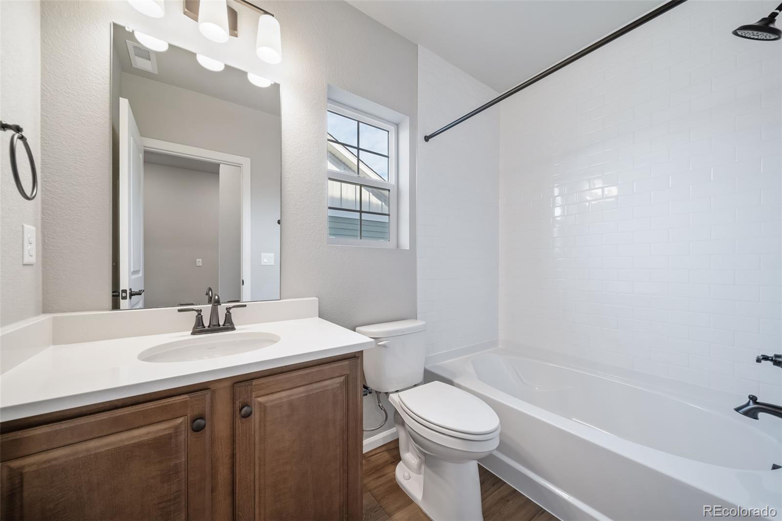 MLS Image #23 for 22344 e 49th place,aurora, Colorado