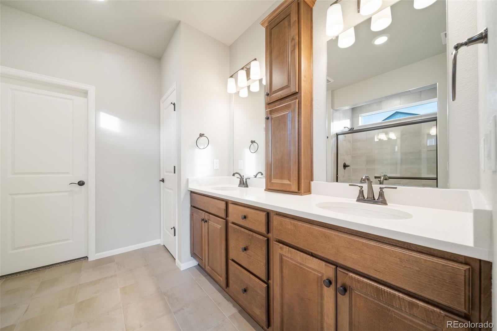 MLS Image #33 for 22344 e 49th place,aurora, Colorado