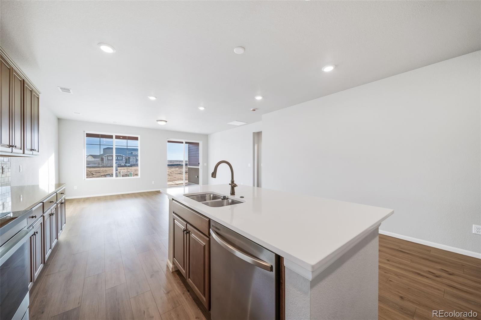 MLS Image #8 for 22344 e 49th place,aurora, Colorado