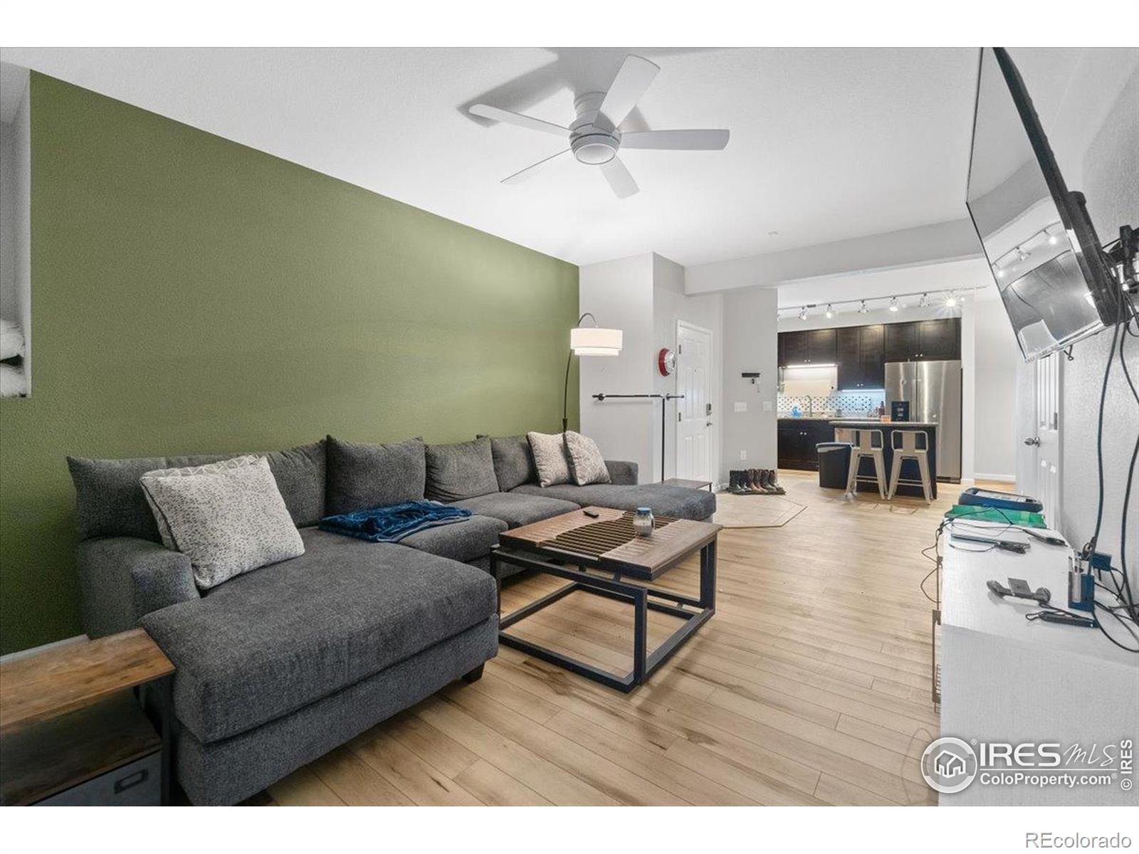 MLS Image #4 for 804  summer hawk drive,longmont, Colorado