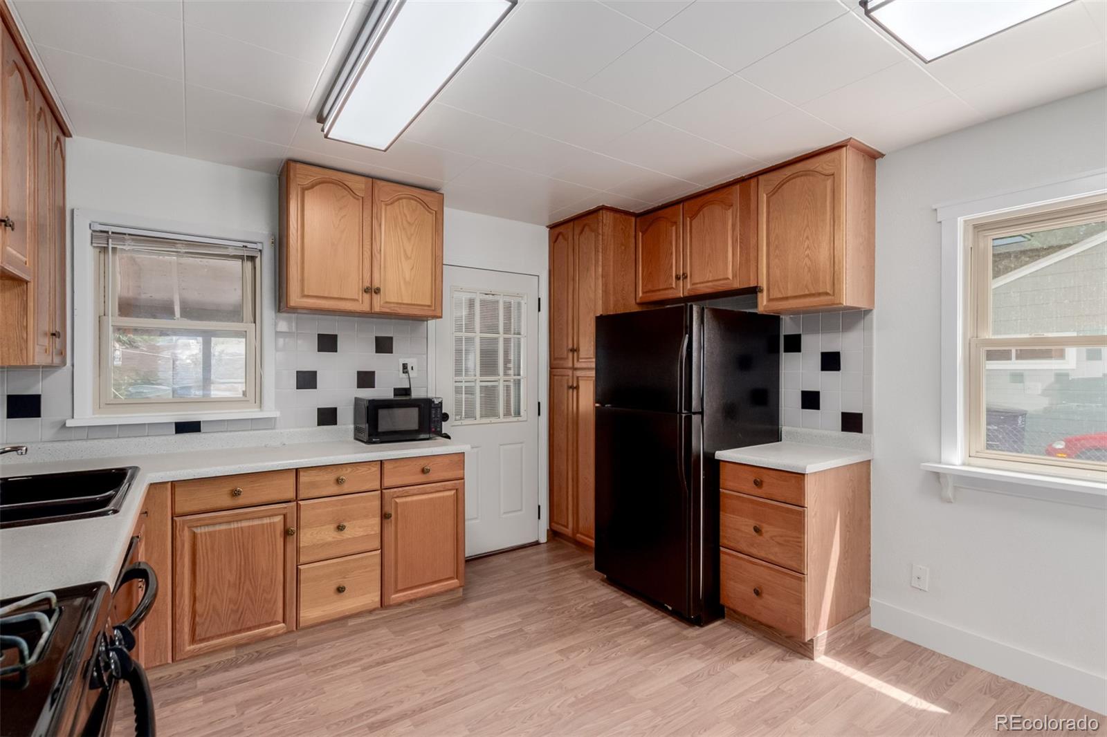 MLS Image #11 for 2390 s linley court,denver, Colorado