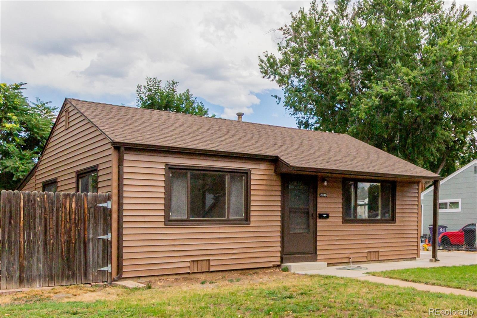 MLS Image #5 for 2390 s linley court,denver, Colorado