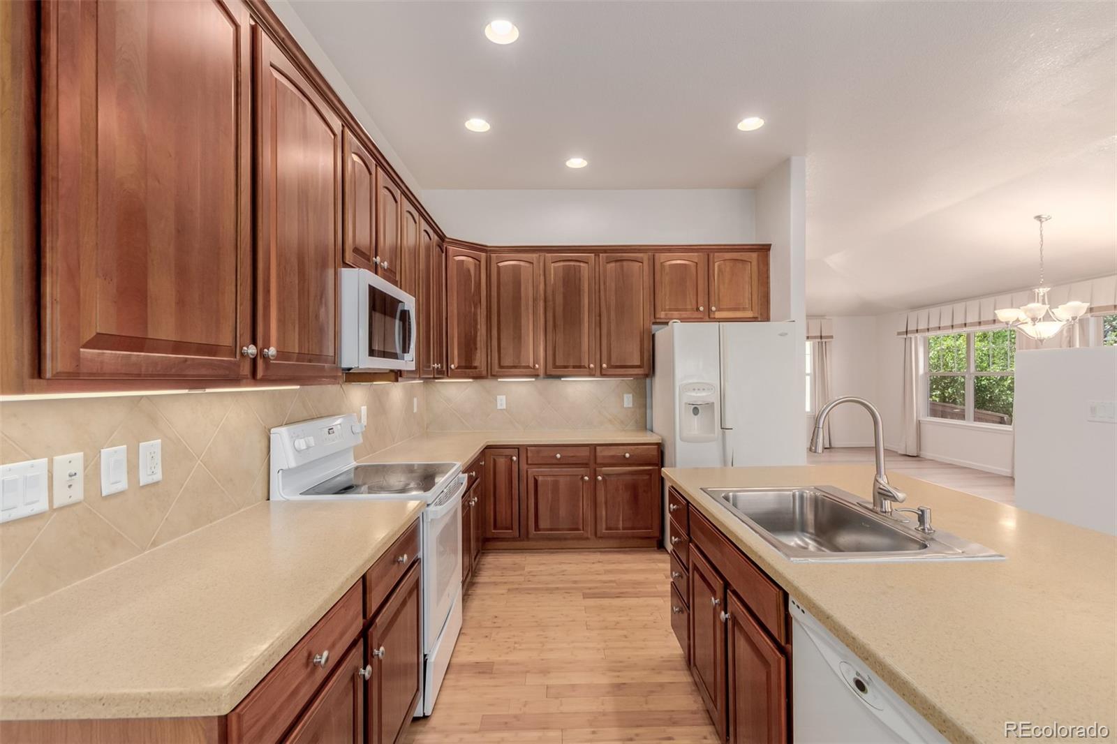 MLS Image #15 for 23641 e whitaker drive,aurora, Colorado