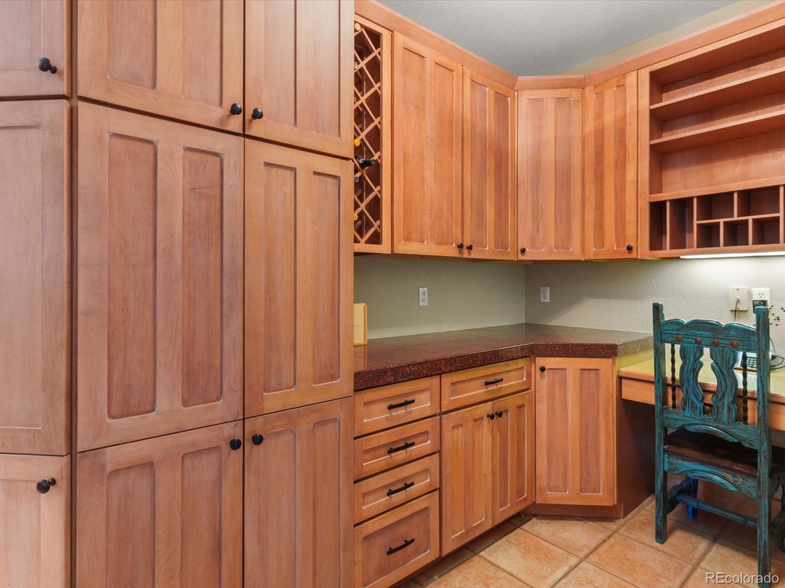 MLS Image #15 for 1611  castle pointe drive,castle rock, Colorado