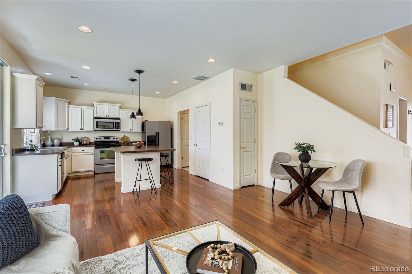 MLS Image #4 for 20768  randolph place,denver, Colorado